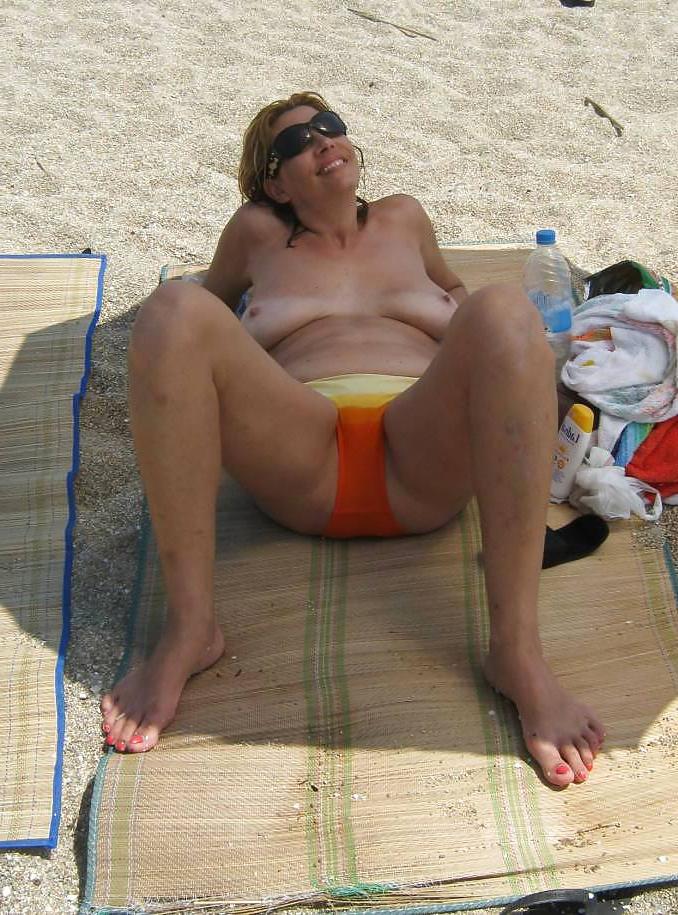 9P Saggy Milfs