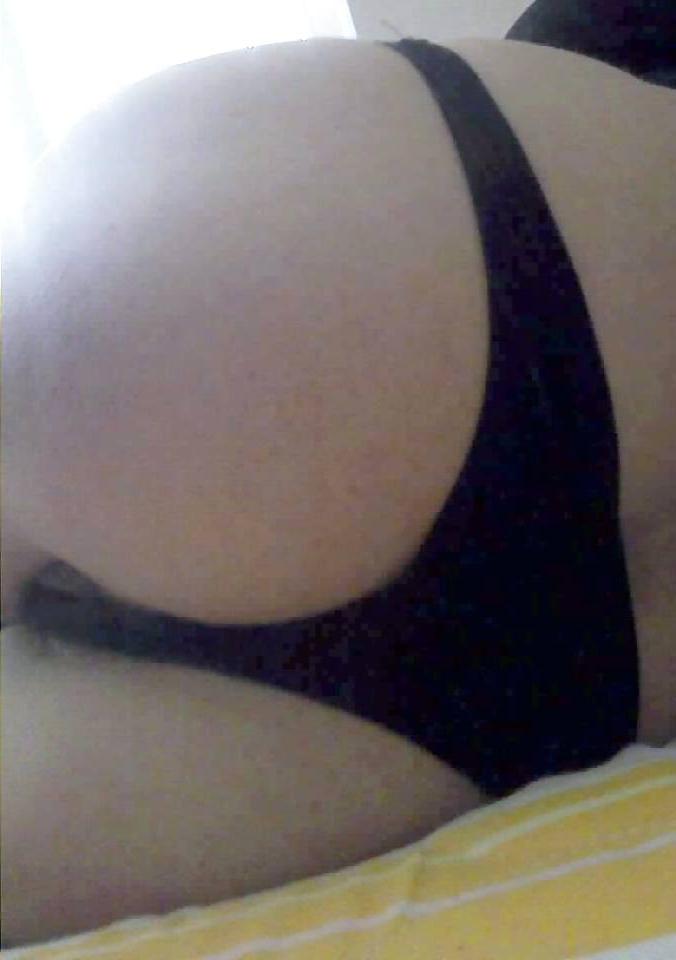 25P Bulgarian amateur girls ass pt.4