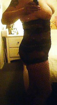9P Sexy latina with body