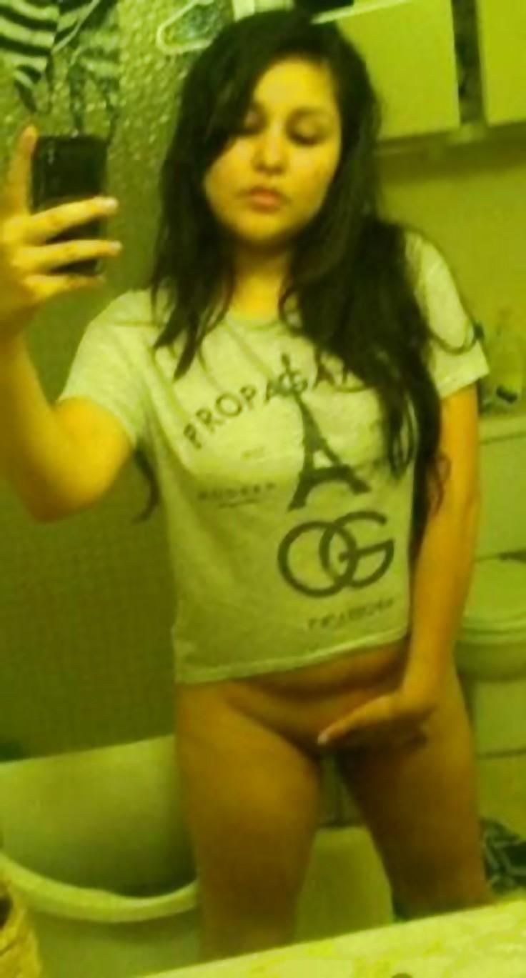 25P Young Latina Milf SelfShot