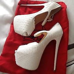 25P Fishnet And High Heels