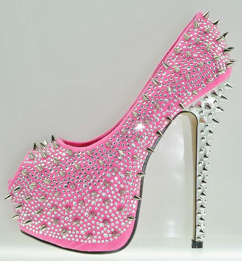 25P Fishnet And High Heels