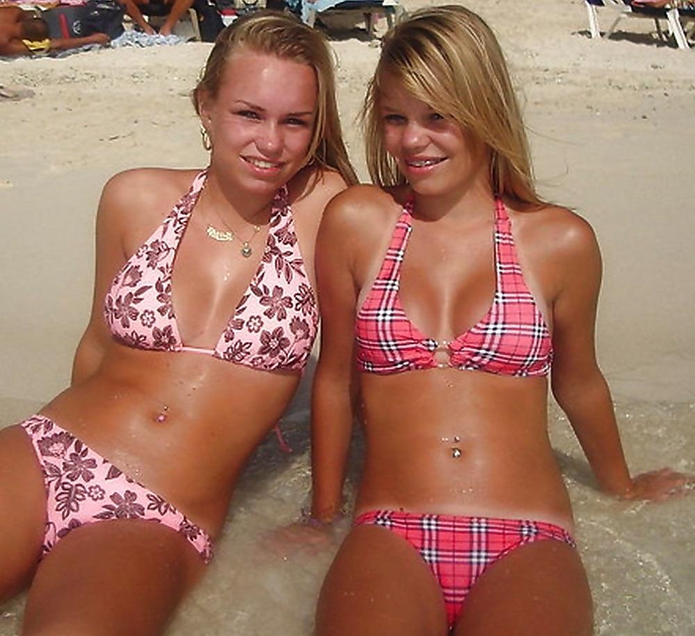 25P WHO would you FUCK? HOW would you DO her? 21 (COMMENT)