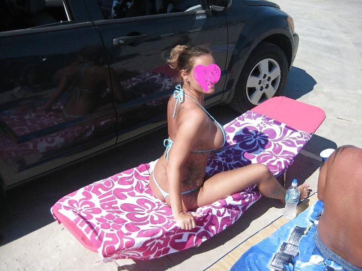 12P Fishnet milf