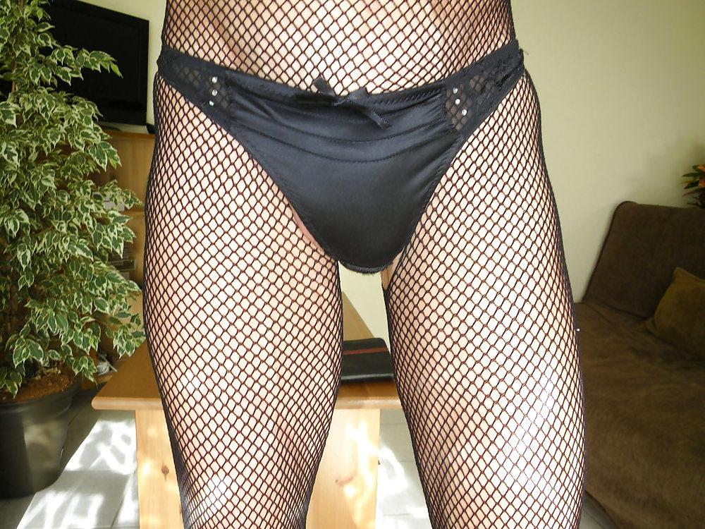 17P Fishnet body