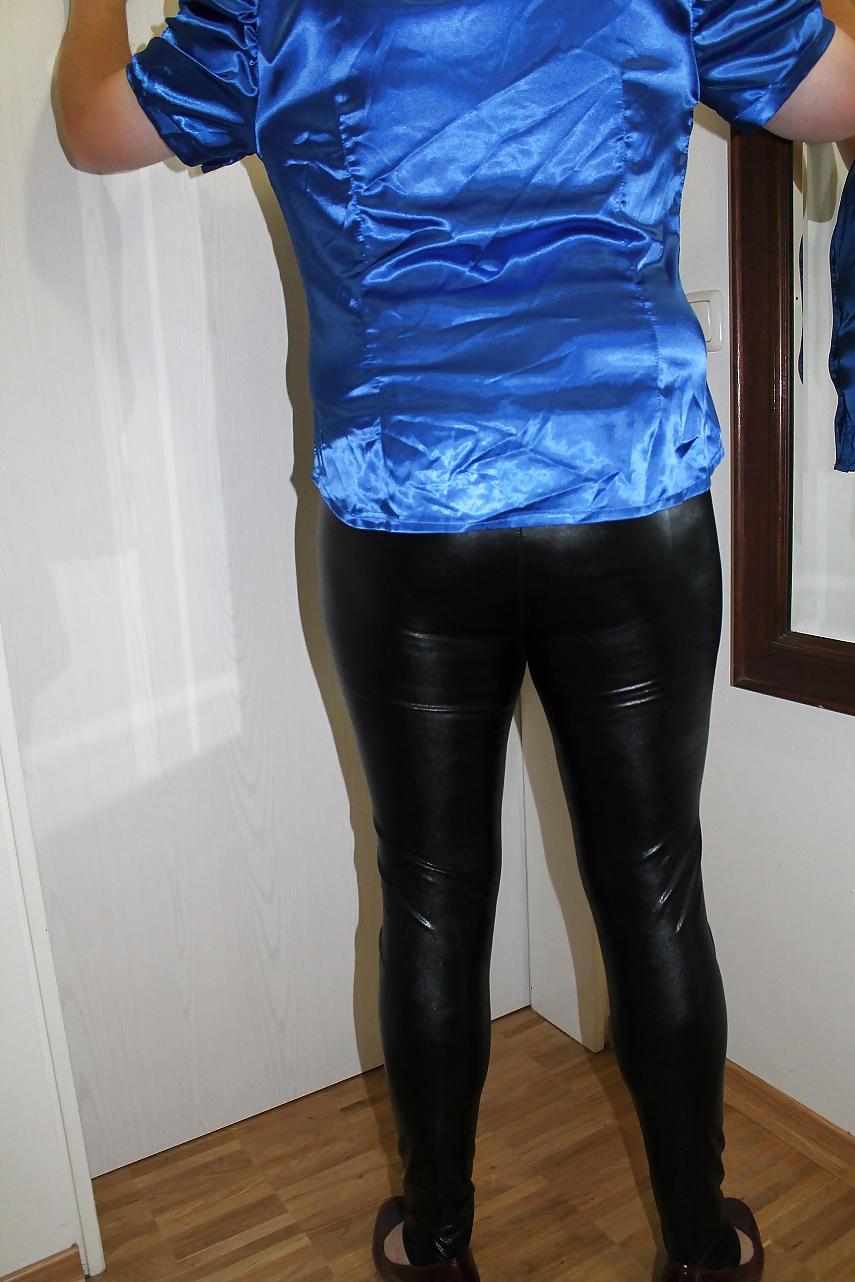 21P In satin