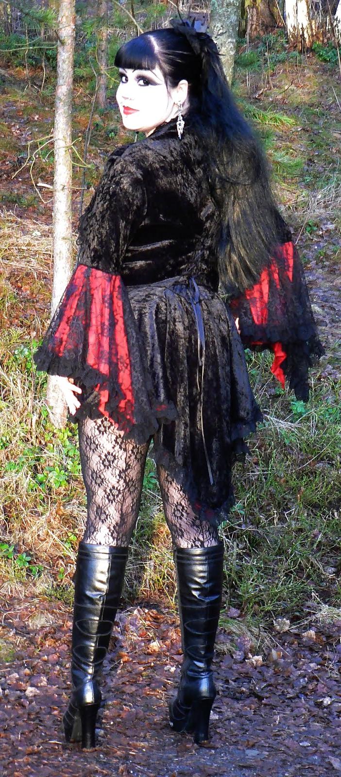 25P Finnish blog girl