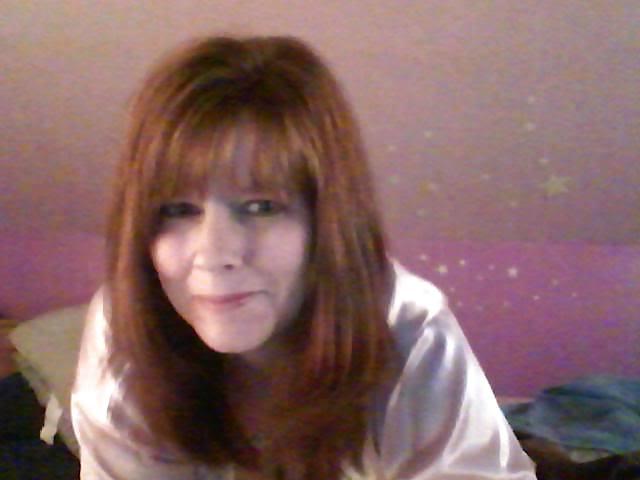 25P Mature Wife Webcam Pics