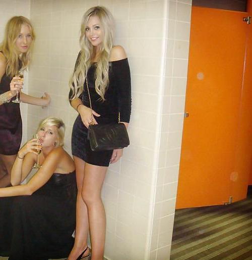 12P Hot girls 