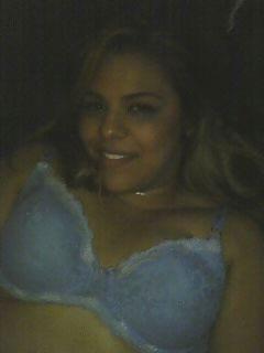 15P Naughty milf latina