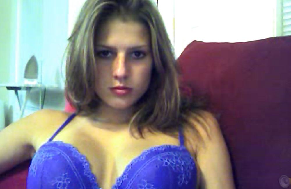 9P Yayy for cam whores!
