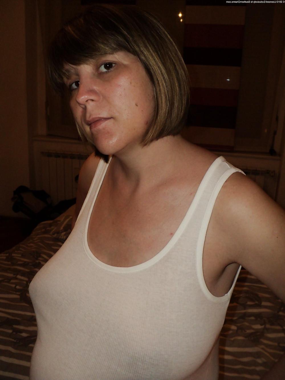 9P Slutwife Sonya - Preggo femdom foot domination