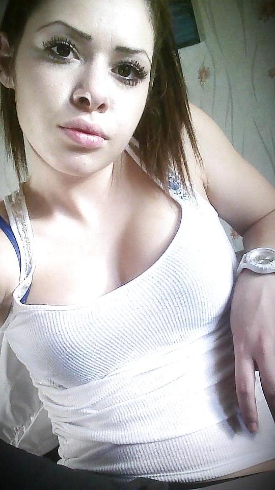 25P Bulgarian amateur girls tits pt.2
