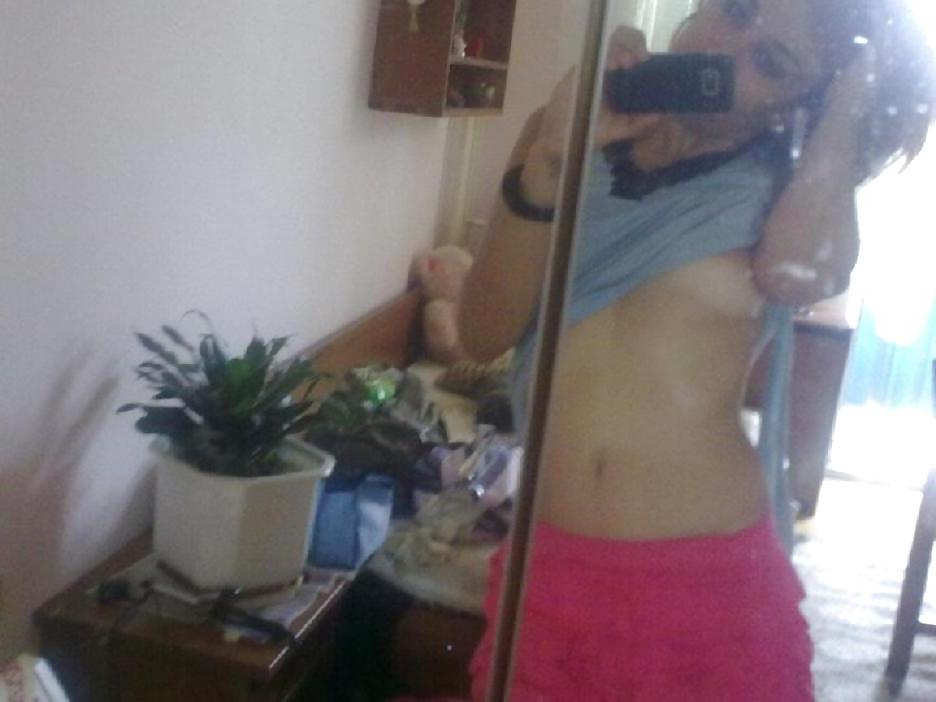 23P Bulgarian girl: Sofija