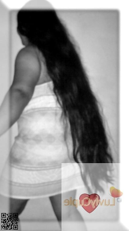24P My Luvly Wife In Towel