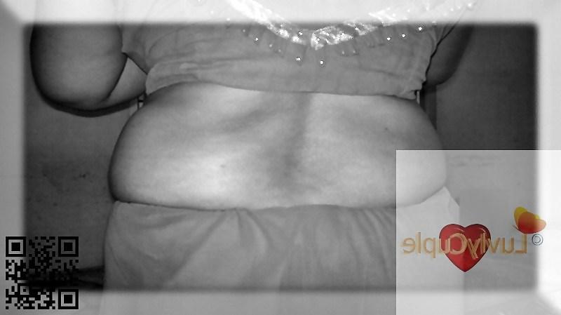 24P My Luvly Wife In Towel