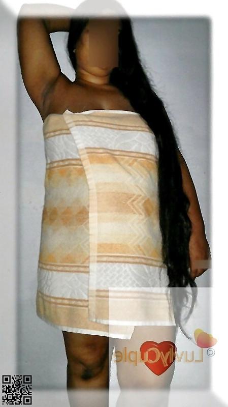 24P My Luvly Wife In Towel