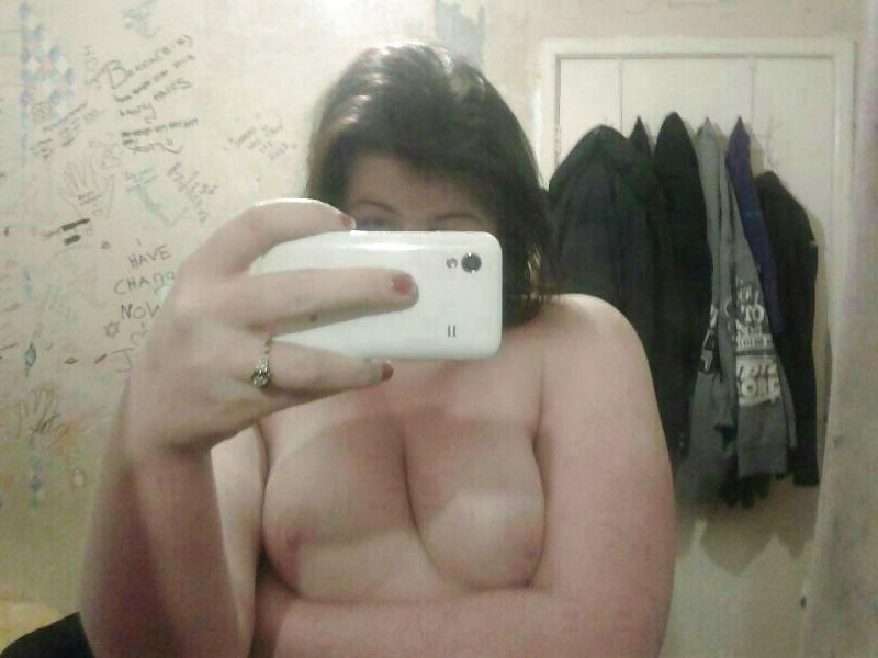 25P More Skype Whores 