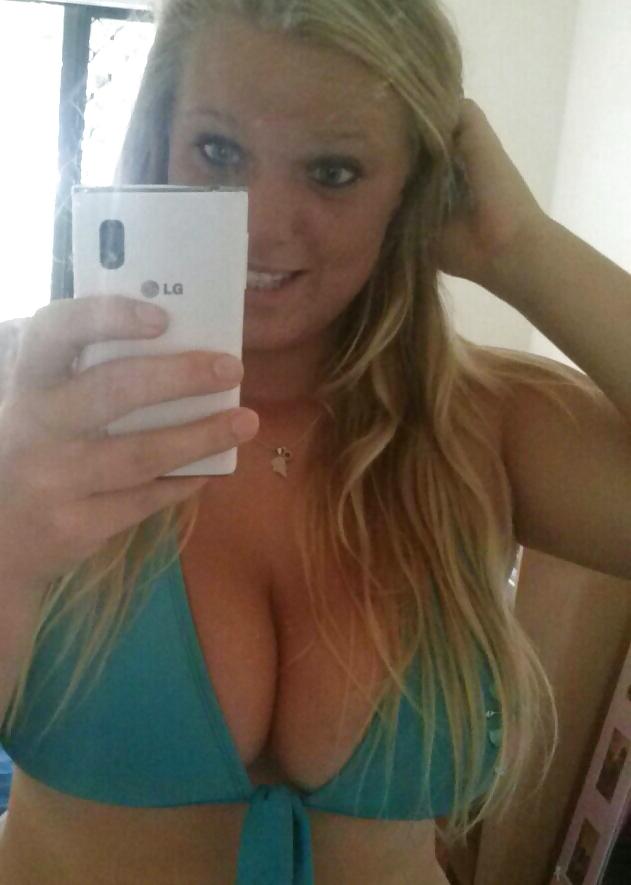 25P More Skype Whores 
