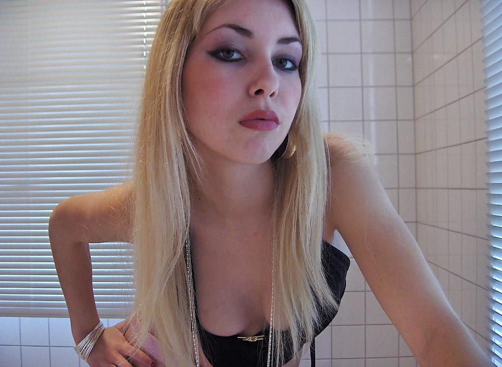25P Hot Blond Teen Girl Part2
