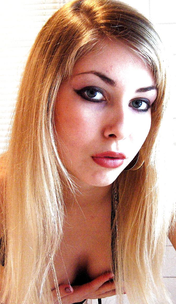 25P Hot Blond Teen Girl Part2