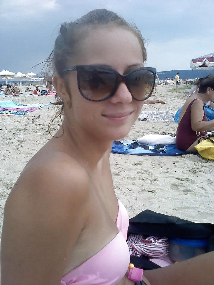 25P Bulgarian amateur girls tits pt.5