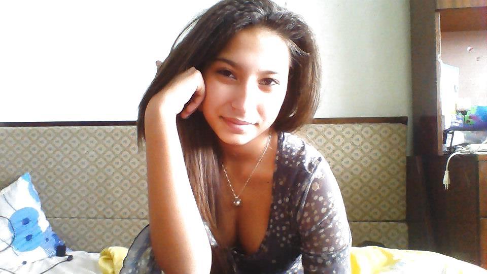 25P Bulgarian amateur girls tits pt.5