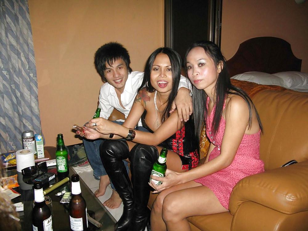 25P East meets west - nice asia party 