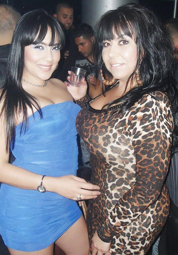 22P Stunning latina milf