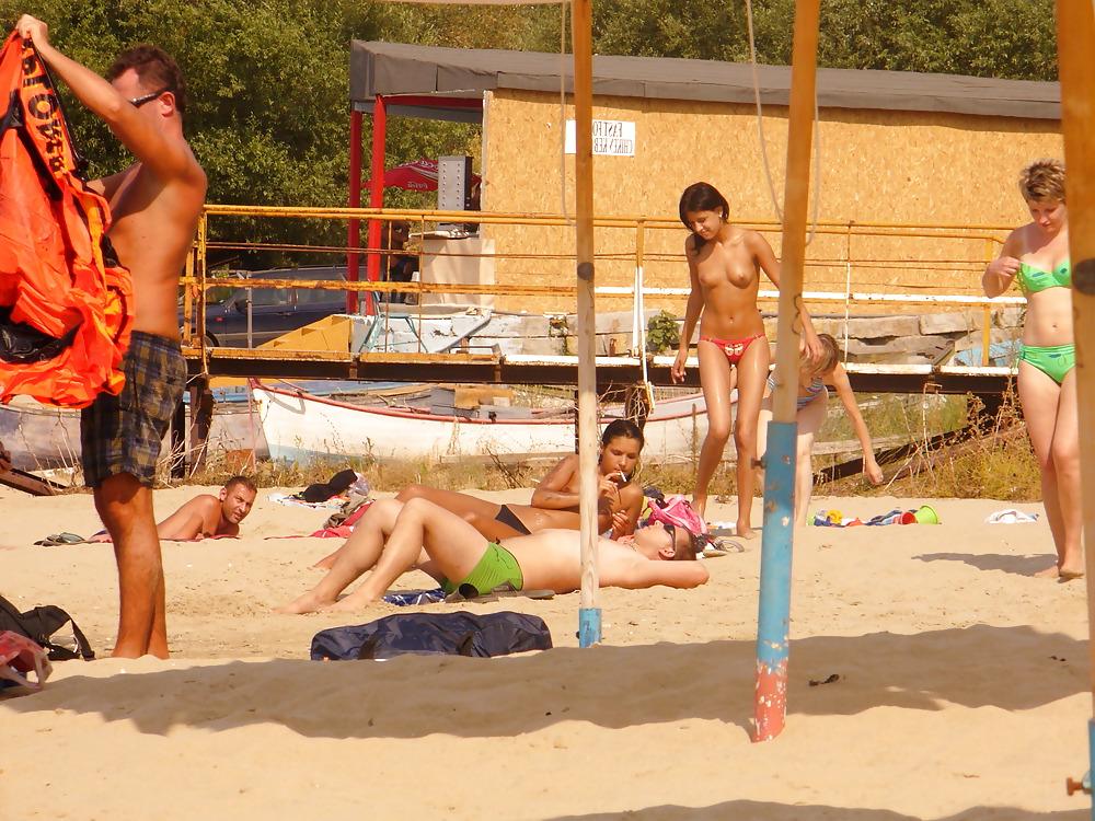 7P Bulgarian girl  10 (black sea)