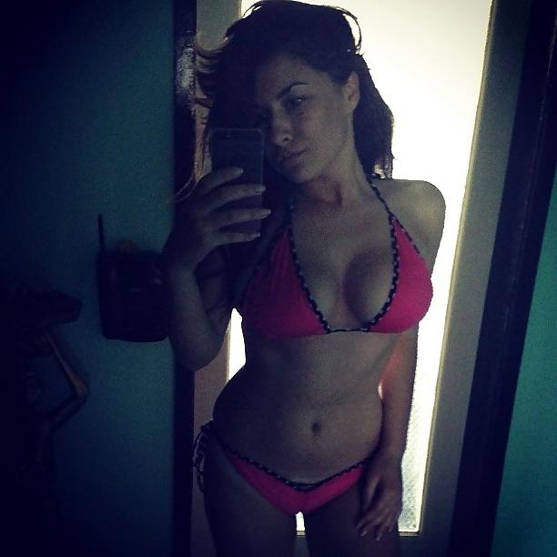 25P Bulgarian amateur girls tits pt.3