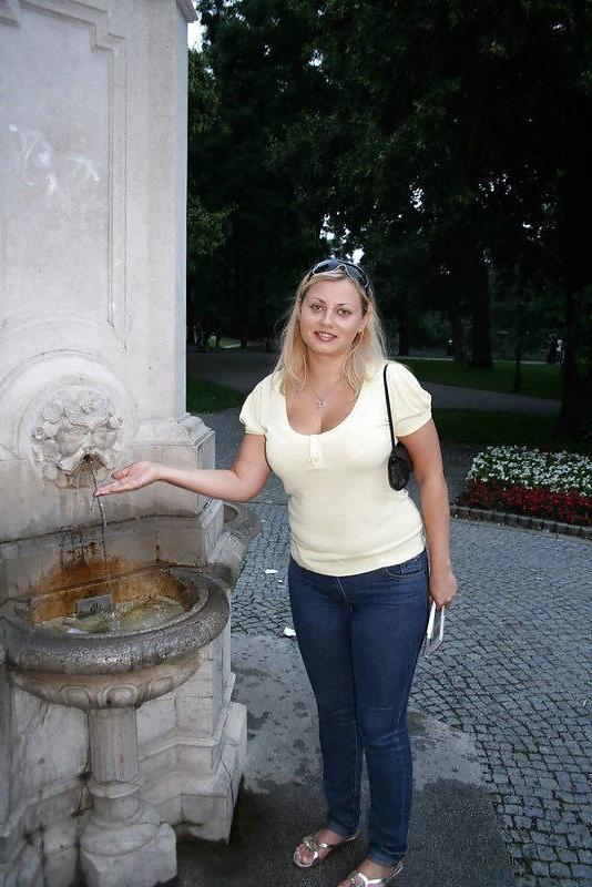 9P Russian chubby slut