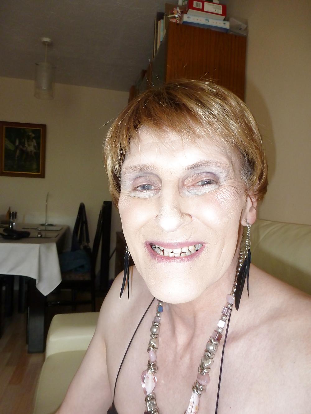 25P Angela being a total slut for her Master