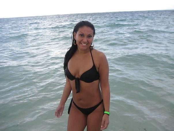 14P Latina cum dumpster