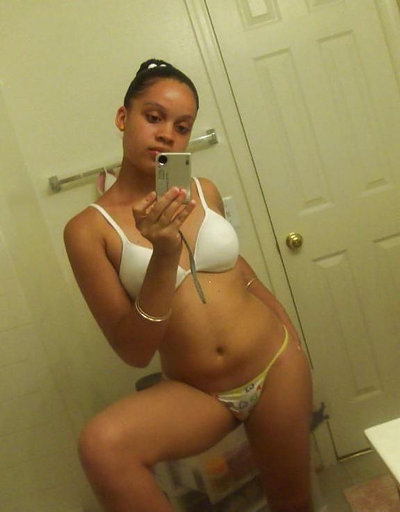 8P (PUSSY ASS TITTIES) LATINA EDITION VOL.11