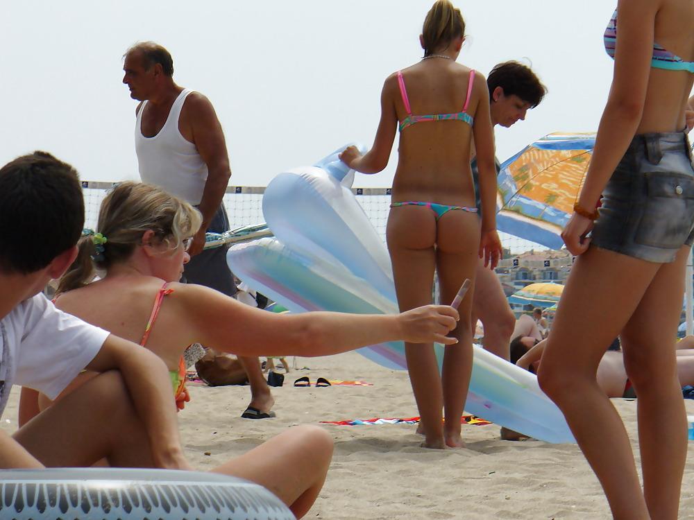 8P Bulgarian girl  6 (black sea)