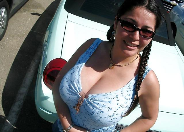 25P Big tit latin mama