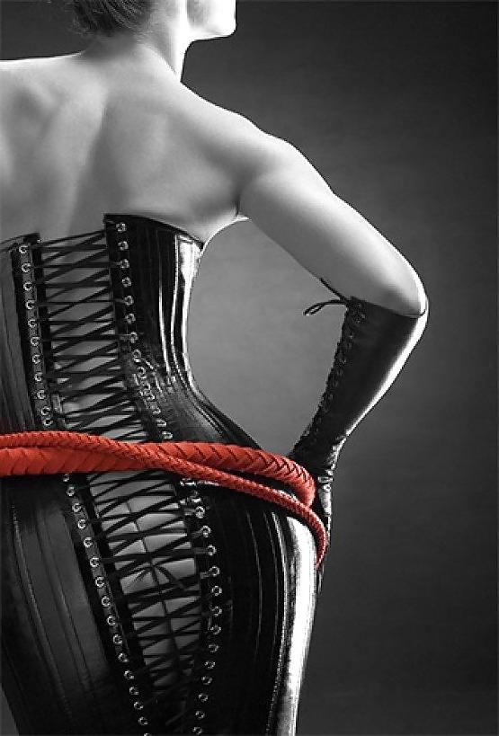 25P Femdom Mistress 10