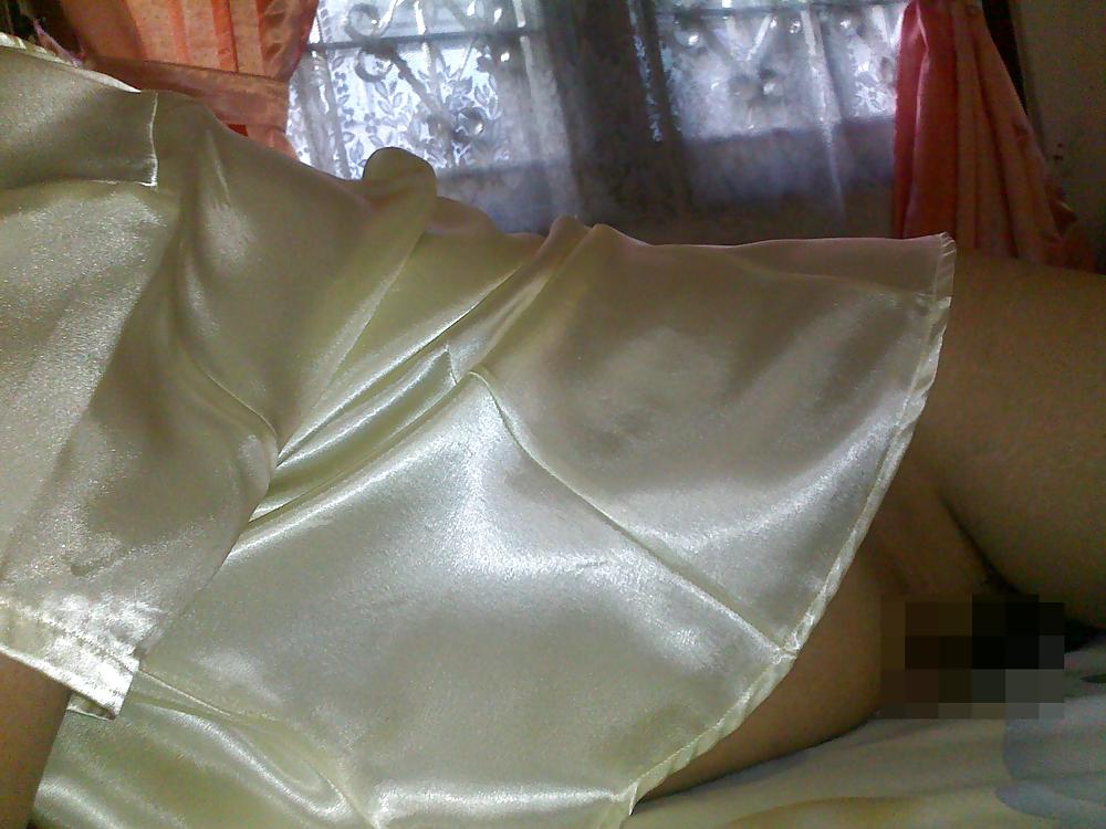 16P KENIKMATAN SEKS DENGAN SATIN