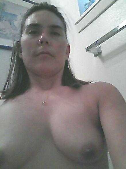 25P Latina Wife