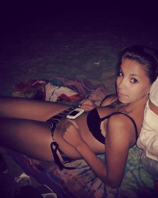 25P Bulgarian amateur girls tits
