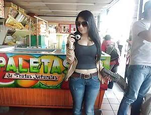 14P Naked Webcam Girl 