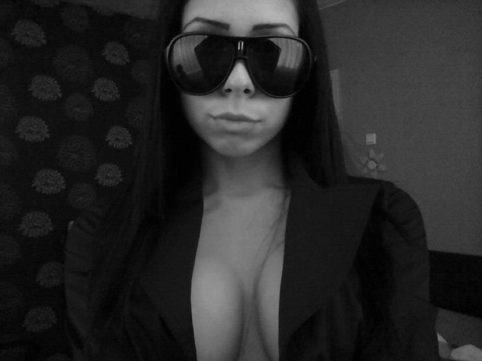 25P Hot bulgarian girls