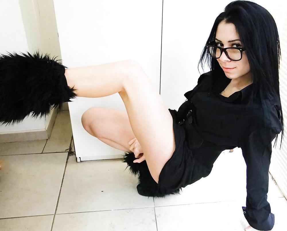 25P Hot bulgarian girls