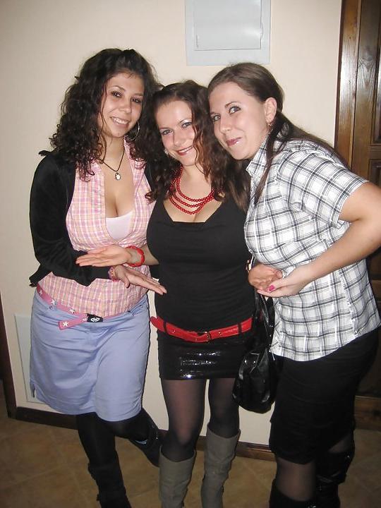 14P Busty Bulgarian Woman 3