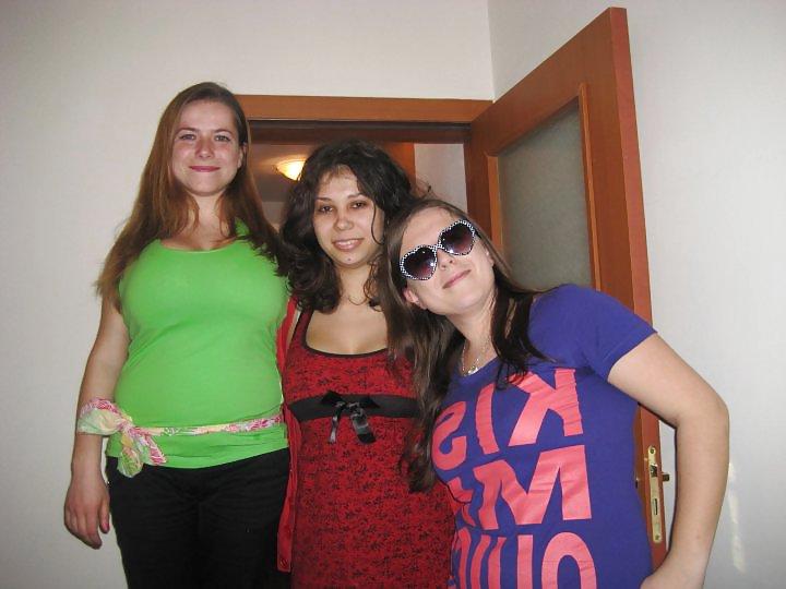 14P Busty Bulgarian Woman 3