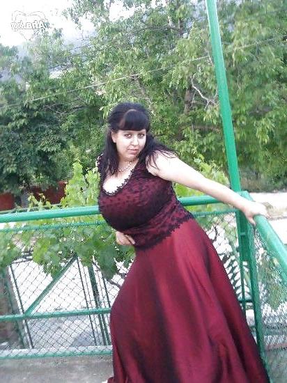 24P Busty Bulgarian Woman 16