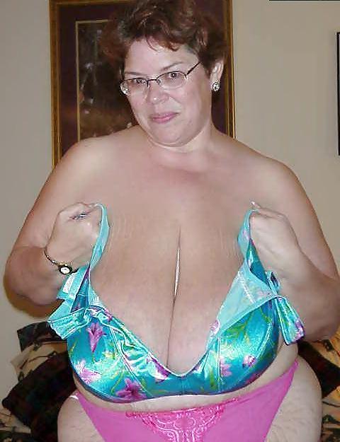 25P Busty Hairy Grannies 2