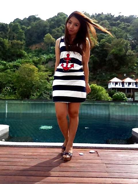 20P Dar, Thai Girl Friened  Dressed and Naked First Time
