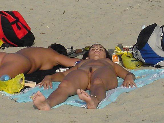 25P Nudist 16
